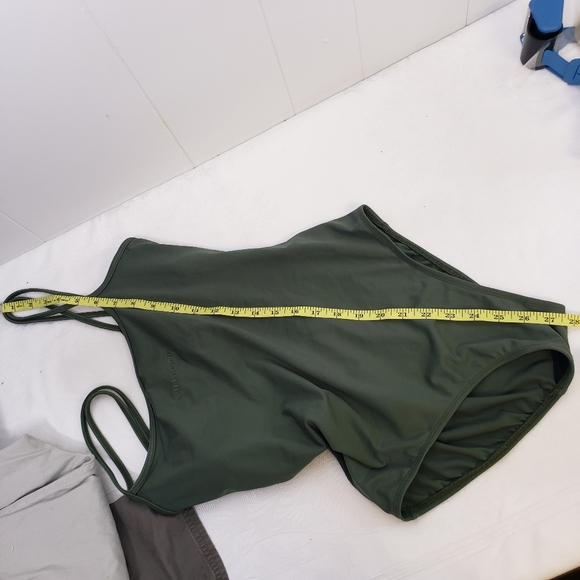 VILLAGER ONE-PIECE VINTAGE SWIMSUIT - Picture 8 of 11